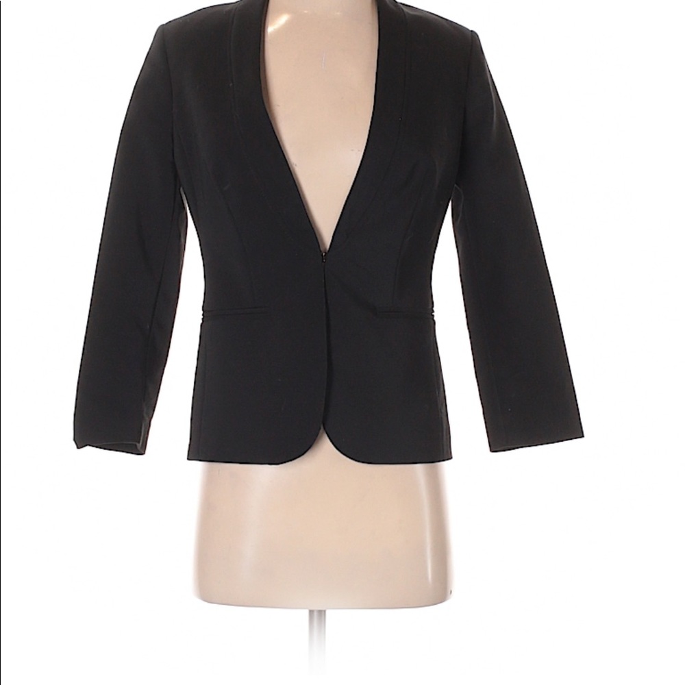 3/4 sleeve blazer with cute polka dot lining